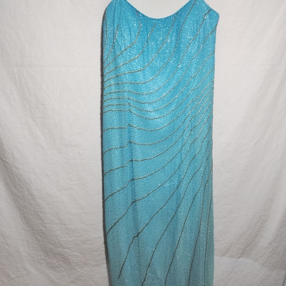 Aurora Formals Gown size 20 (reposhed) Blue hombre effect w/ iridescent beads - Picture 1 of 16